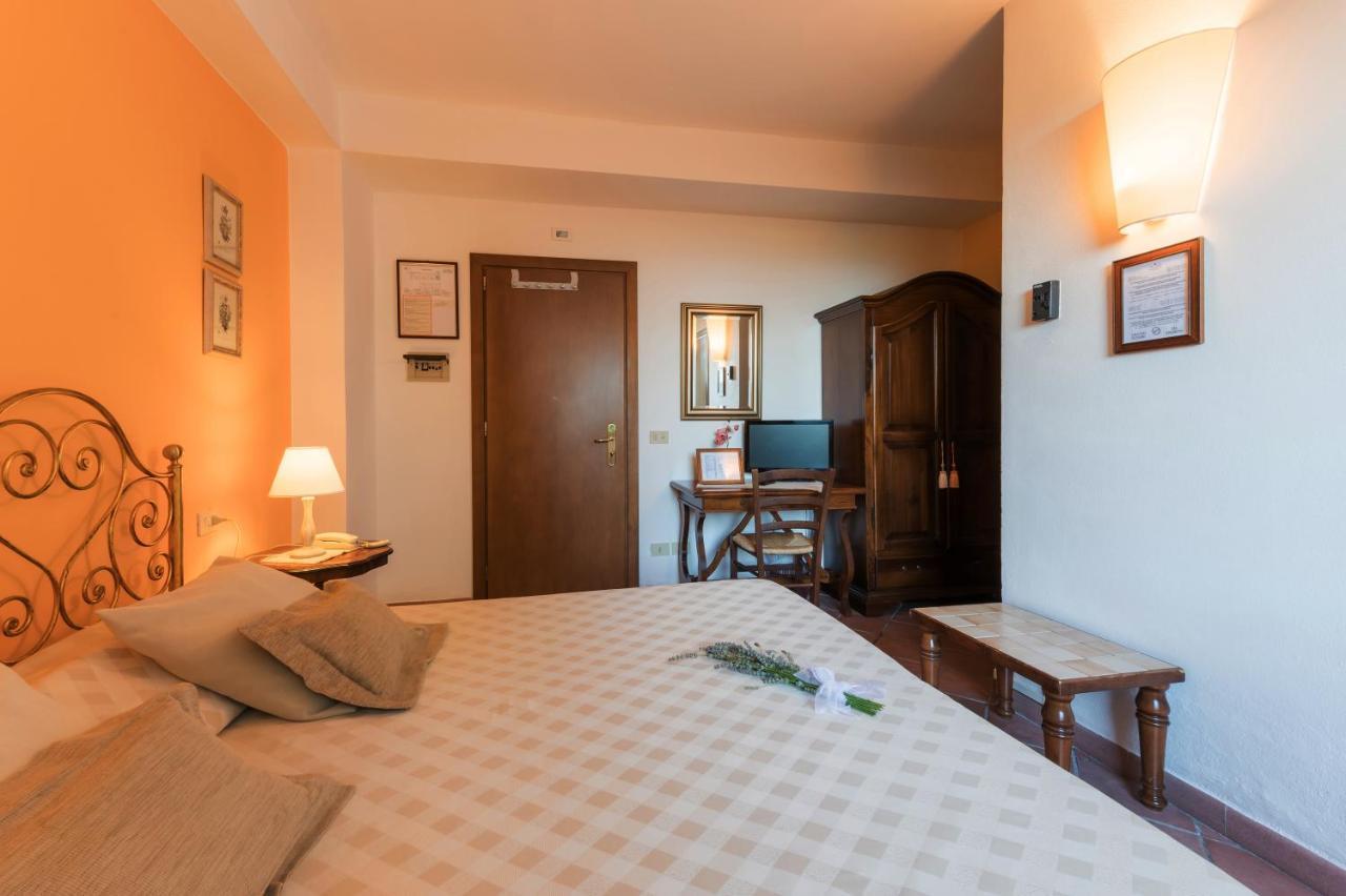 Hotel San Michele San Gimignano Ngoại thất bức ảnh